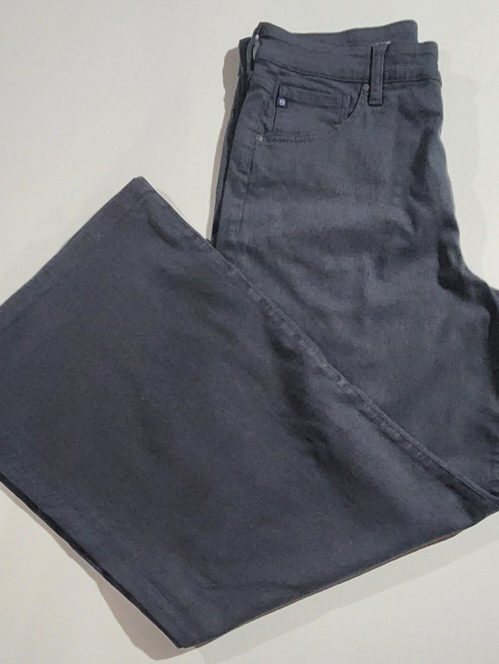 Ag High Rise Ultra Wide Leg Jeans Size 31 Women